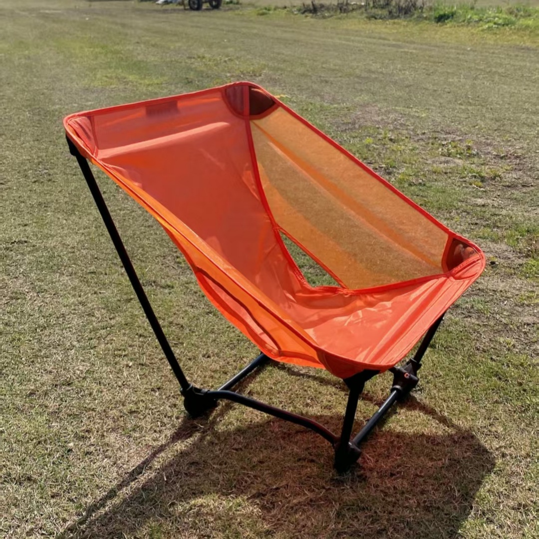 Outdoor Sport Chairs - Portable Off Ground Folding Moon Chair