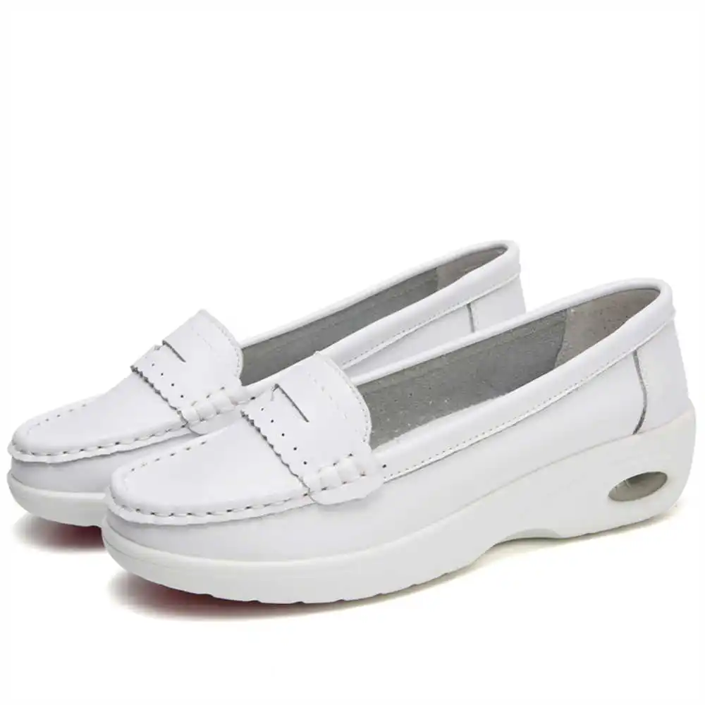 Thick Sole Slipon White Traine - Outdoor Sport Use Class recensione e prezzo