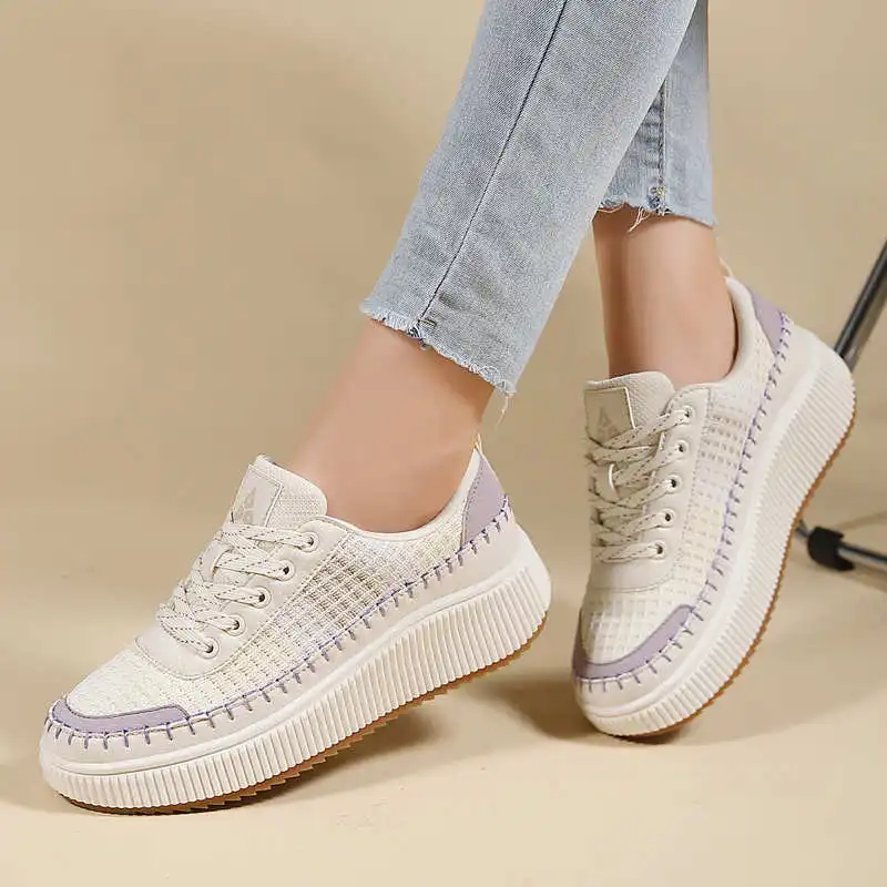 Brown Shoes Woman Flats Autumn - Outdoor Sport Use Class recensione e prezzo