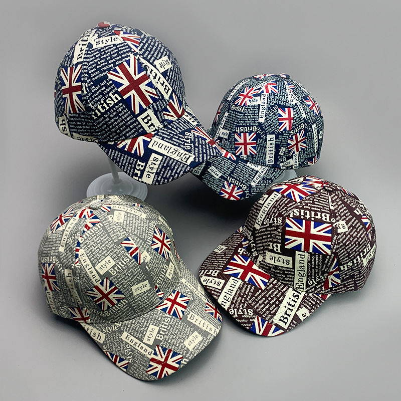 New Classic UK Flag Graffiti M - Outdoor Sport Hat Classic recensione e prezzo