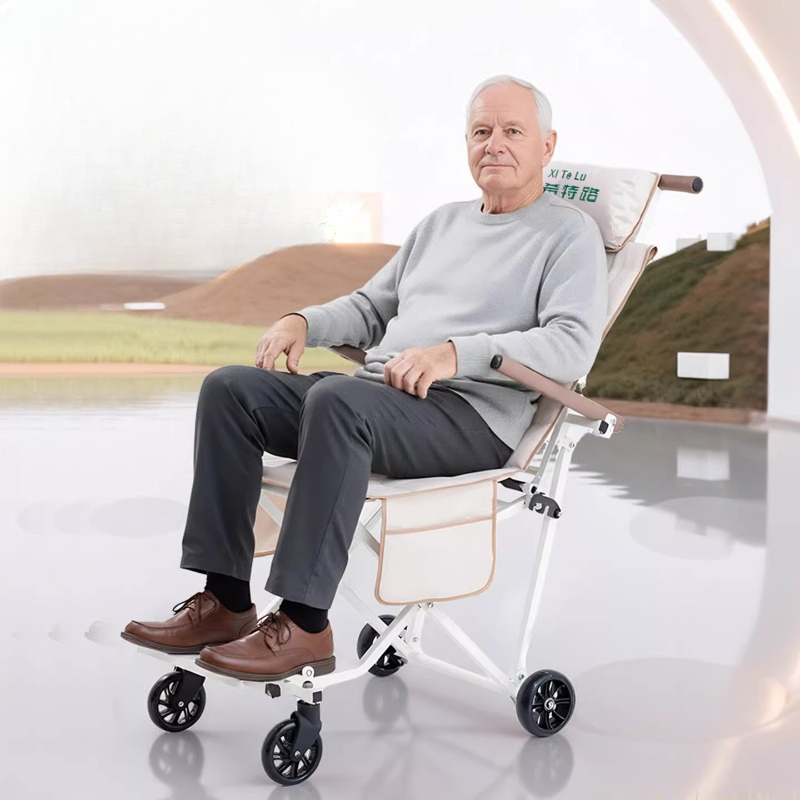 Folding Wheeled Mobility Aid C - Outdoor Sport Chairs recensione e prezzo